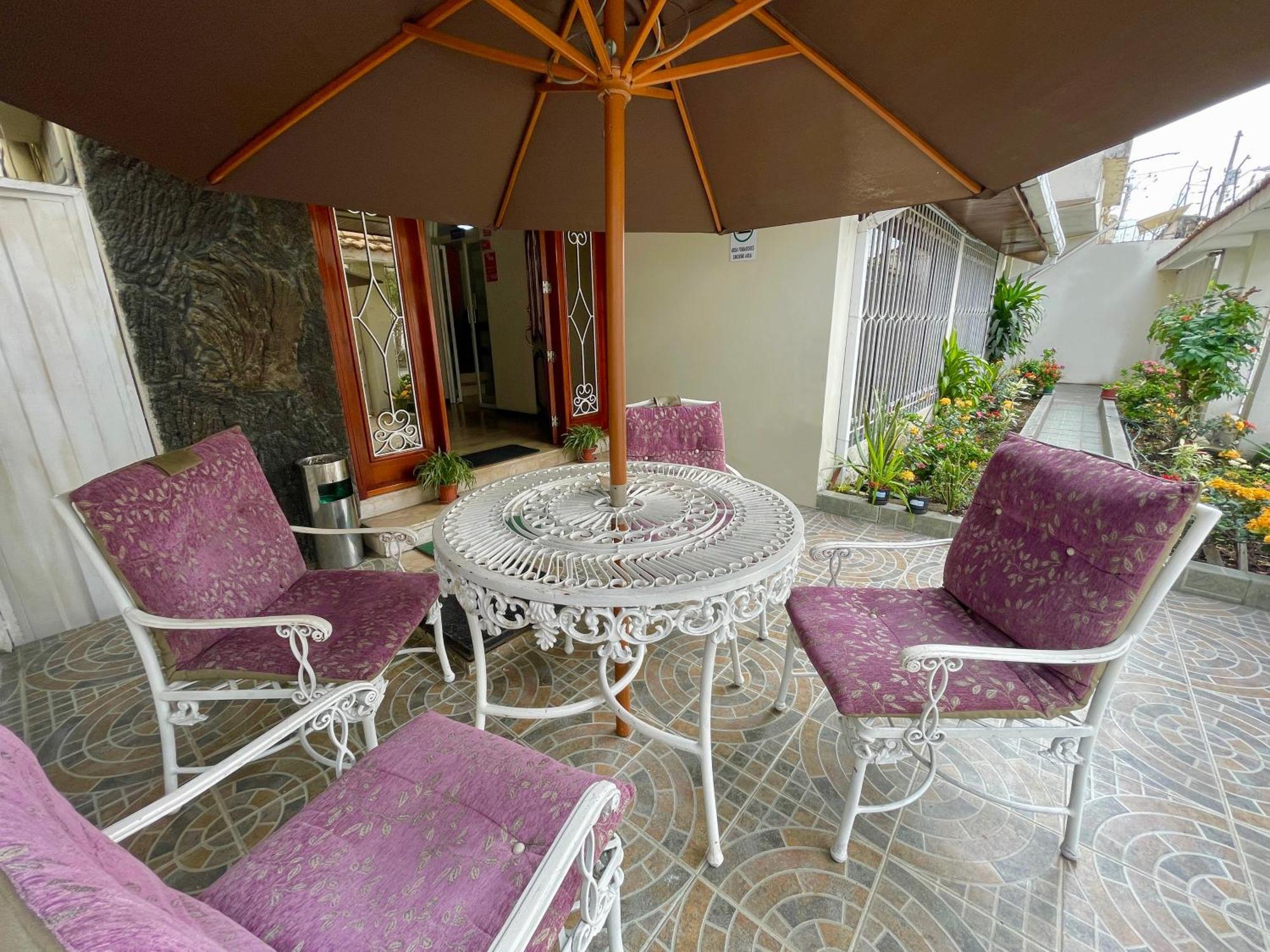Villa Garza Inn Guayaquil Exterior foto